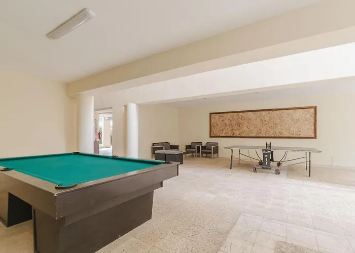 Penthouse With Rooftop And Jacuzzi In Downtown Apartment *