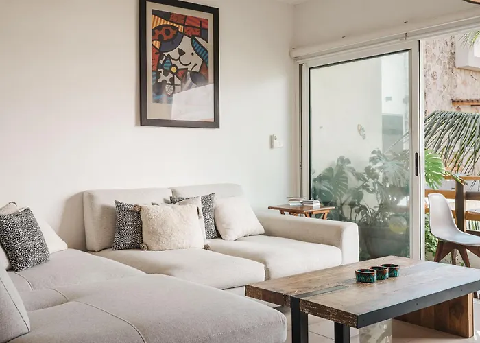 Penthouse With Rooftop And Jacuzzi In Downtown Apartment *